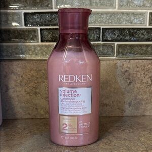 Redken Volume Injection Conditioner